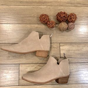 Dolce Vita Nubuck Short Heel Booties
